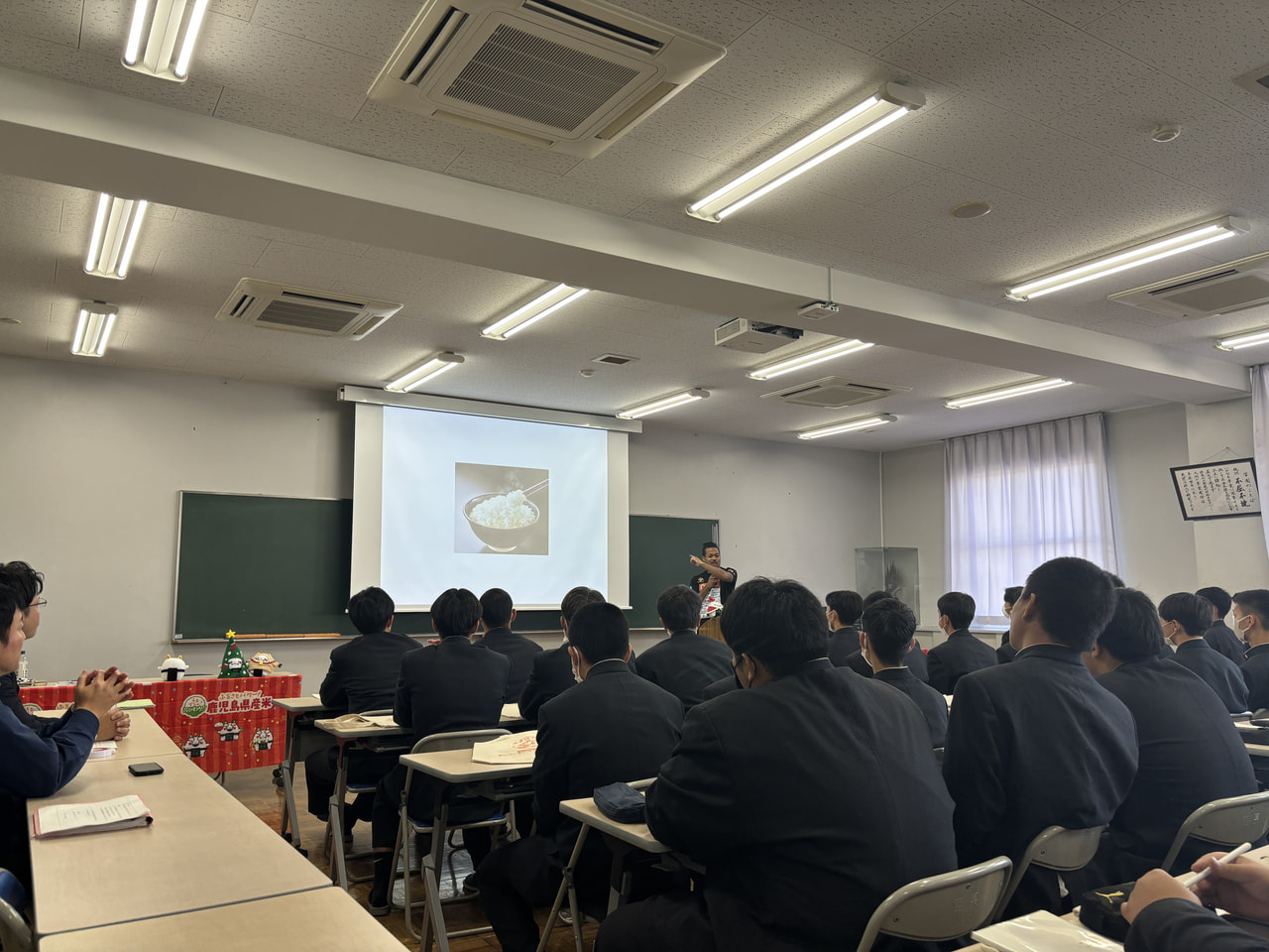 お米で健康的な体作りを！「お米の食育in鹿児島実業高等学校」開催！